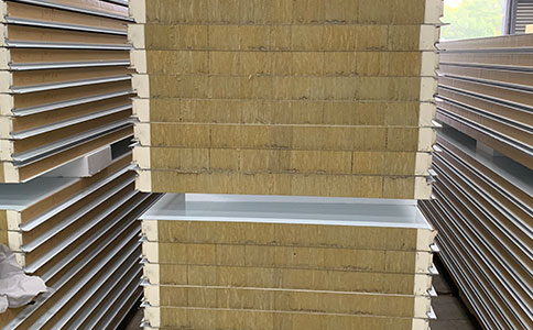 玻鎂夾芯板的優(yōu)點(diǎn)！