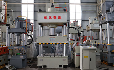 四柱液壓機工作原理是什么？